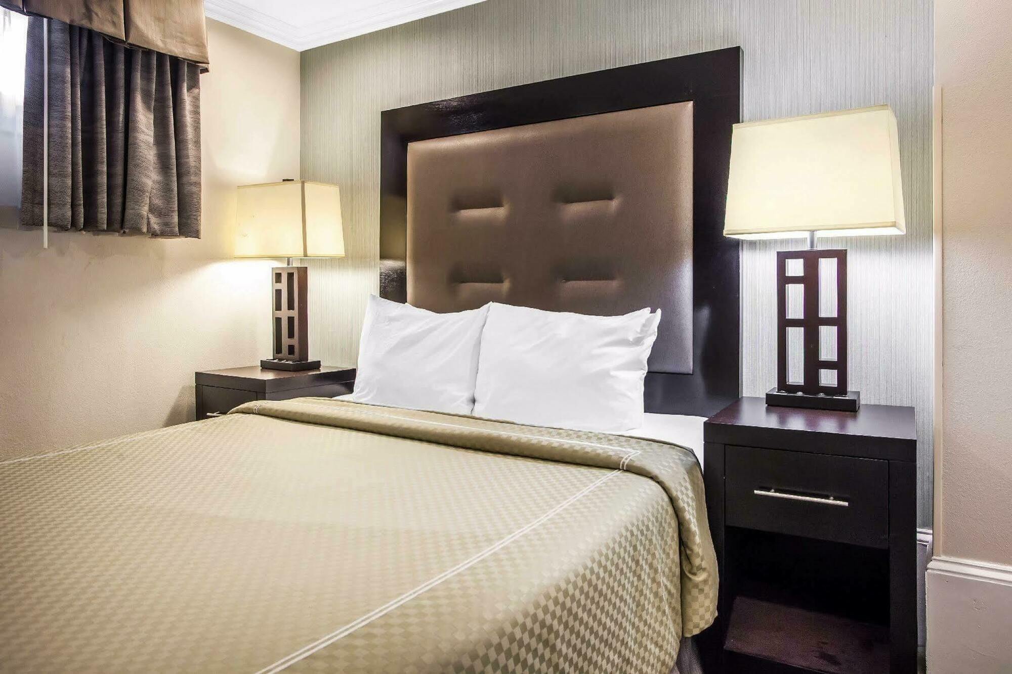 Quality Inn Center City Filadelfia Exterior foto